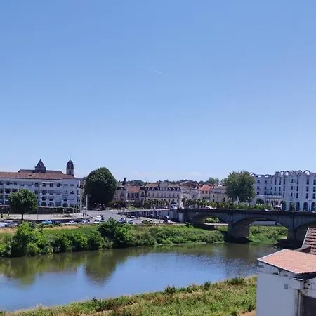 Апартаменты Les Rives De L'adour